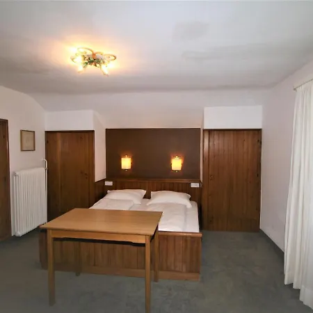 Rauter-2 By Interhome Apartamento Mayrhofen